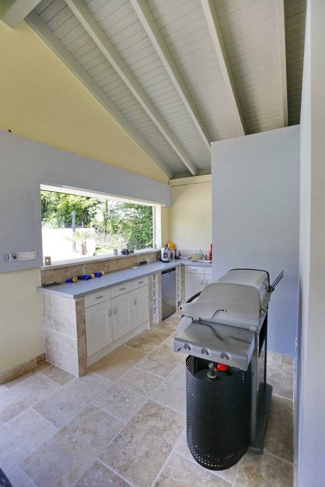 Pool House (3)