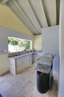 Pool House (3)